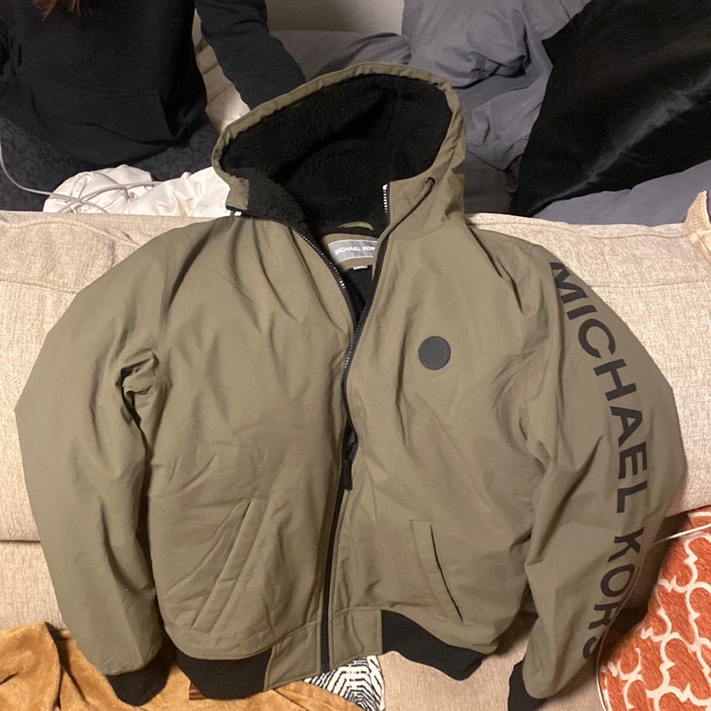 Michael Kors coat (size S)